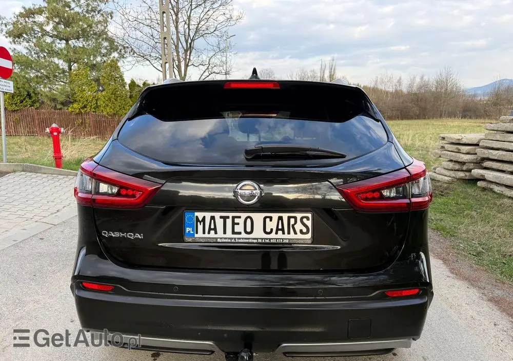 NISSAN Qashqai 1.6 Tekna