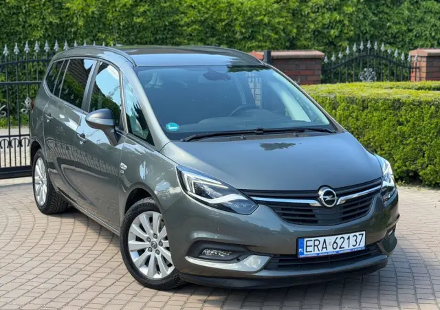 OPEL Zafira 1.6 DIT Automatik 120 Jahre