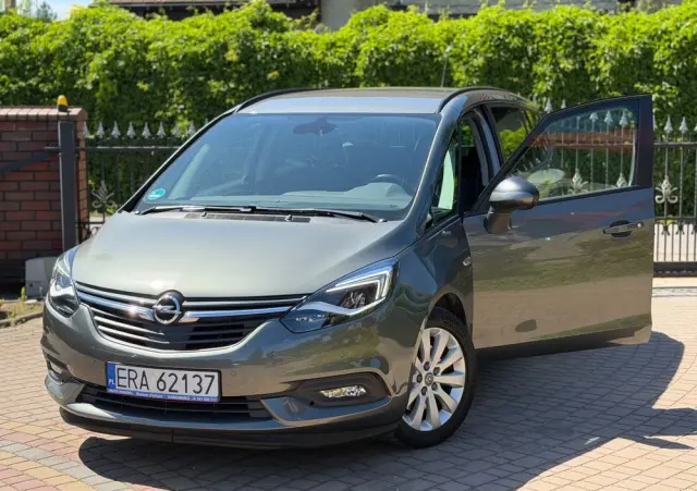 OPEL Zafira 1.6 DIT Automatik 120 Jahre