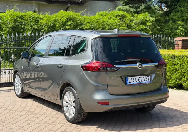 OPEL Zafira 1.6 DIT Automatik 120 Jahre