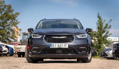 CHRYSLER Pacifica 
