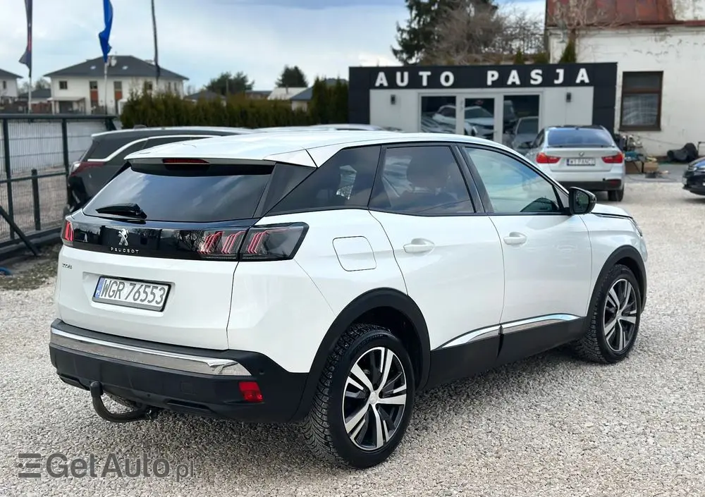 PEUGEOT 3008 1.5 BlueHDi Allure S&S