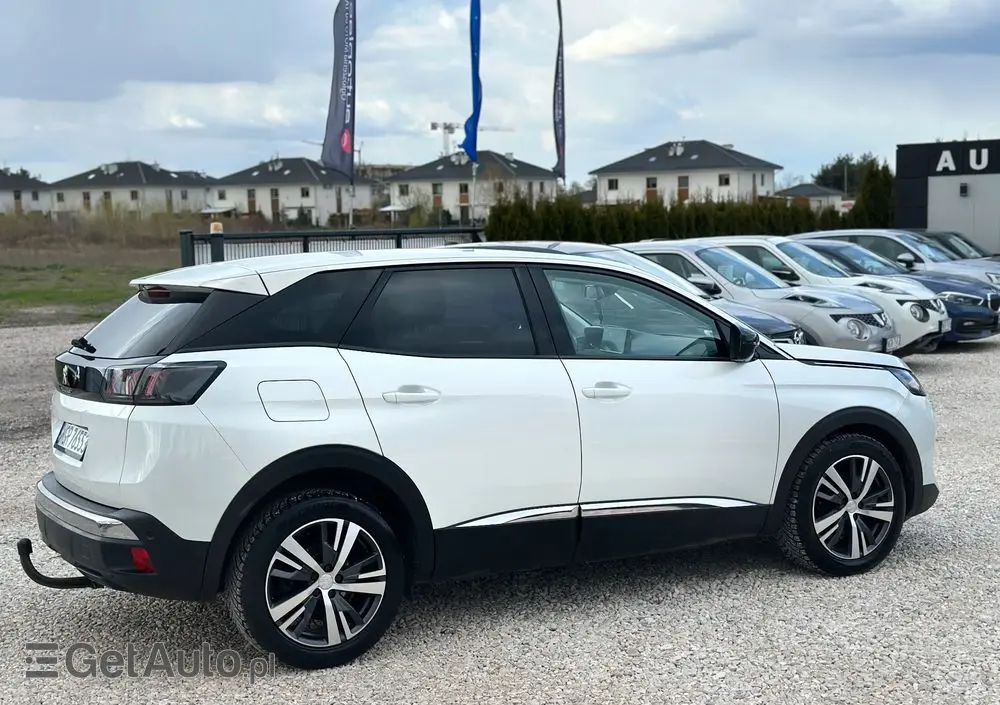 PEUGEOT 3008 1.5 BlueHDi Allure S&S