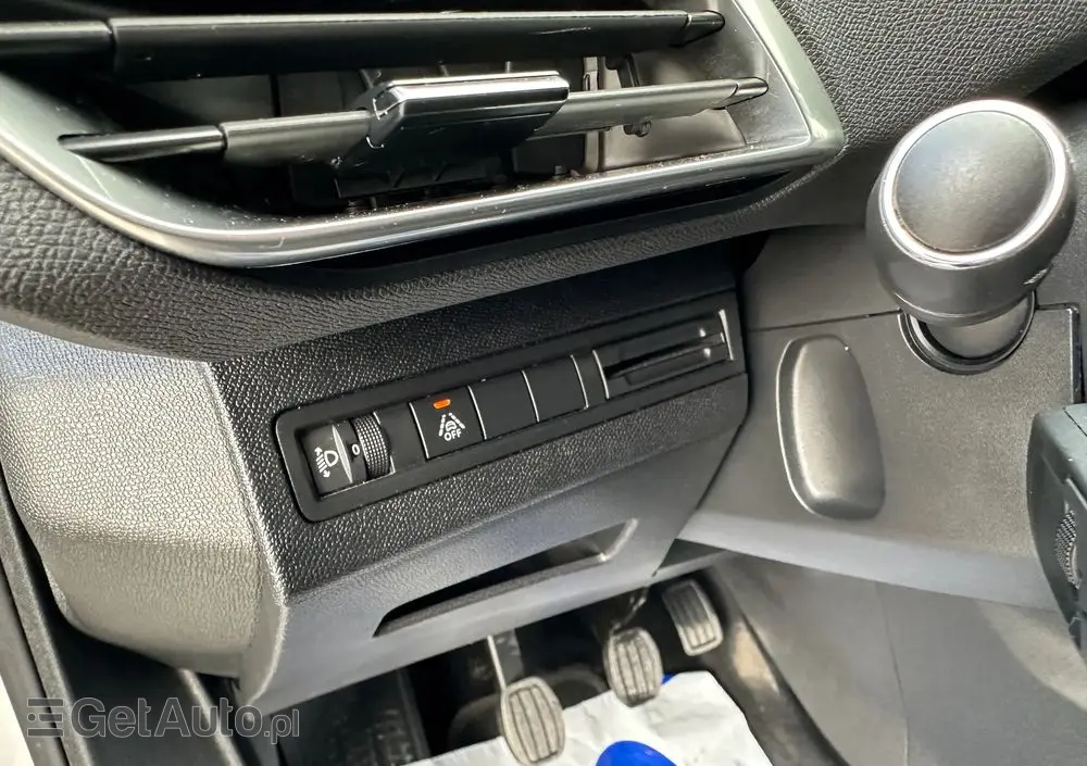 PEUGEOT 3008 1.5 BlueHDi Allure S&S