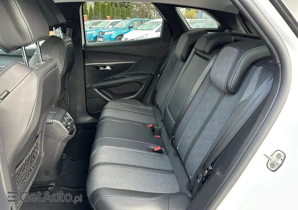 PEUGEOT 3008 1.5 BlueHDi Allure S&S