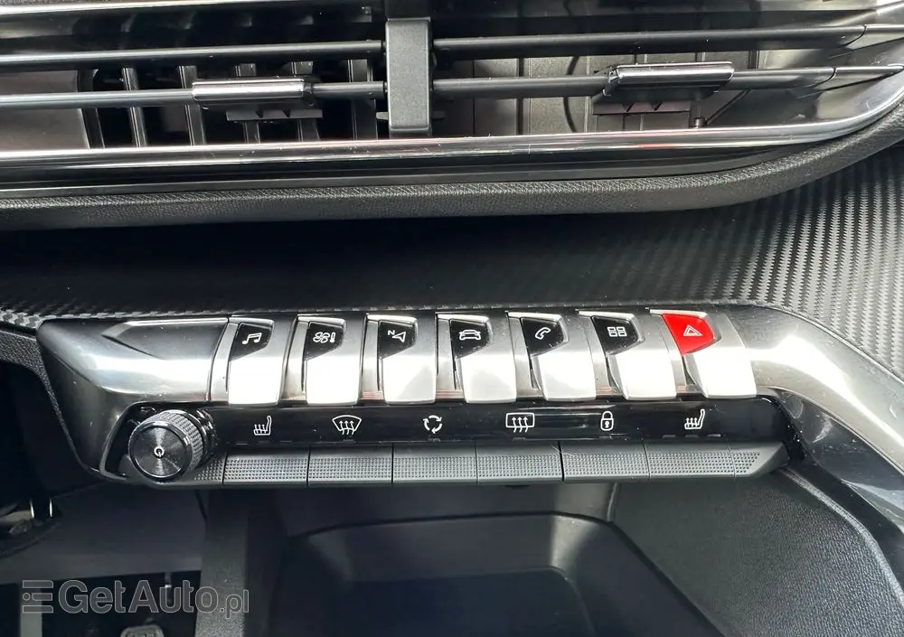 PEUGEOT 3008 1.5 BlueHDi Allure S&S