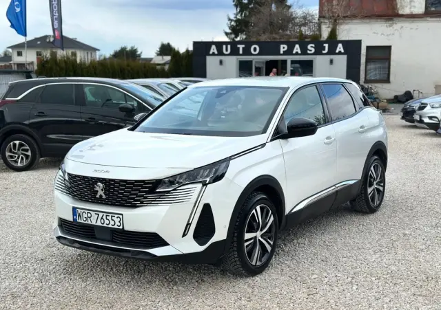 PEUGEOT 3008 1.5 BlueHDi Allure S&S