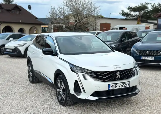 PEUGEOT 3008 1.5 BlueHDi Allure S&S