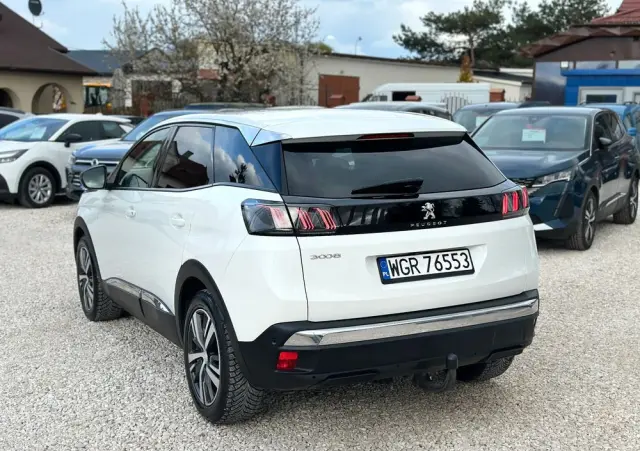 PEUGEOT 3008 1.5 BlueHDi Allure S&S