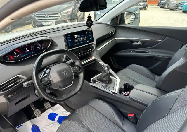 PEUGEOT 3008 1.5 BlueHDi Allure S&S