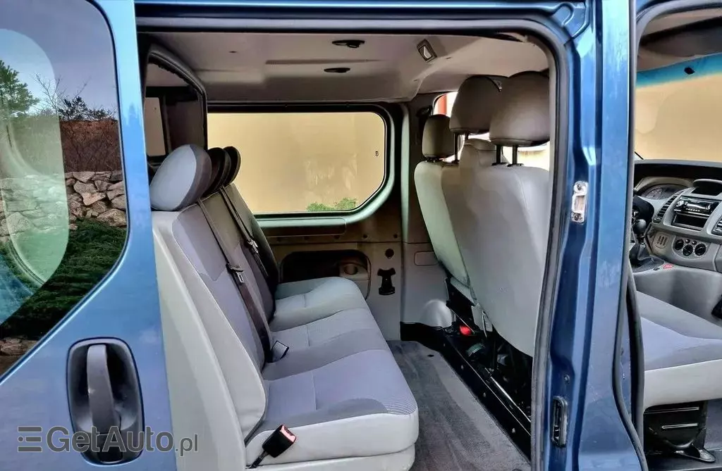OPEL Vivaro 