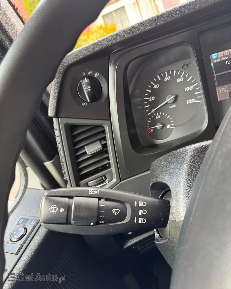 MERCEDES-BENZ ANTOS /1830/E 6/Chłodnia +Winda /18 Palet / Niski Przebieg122 Tys Km! 