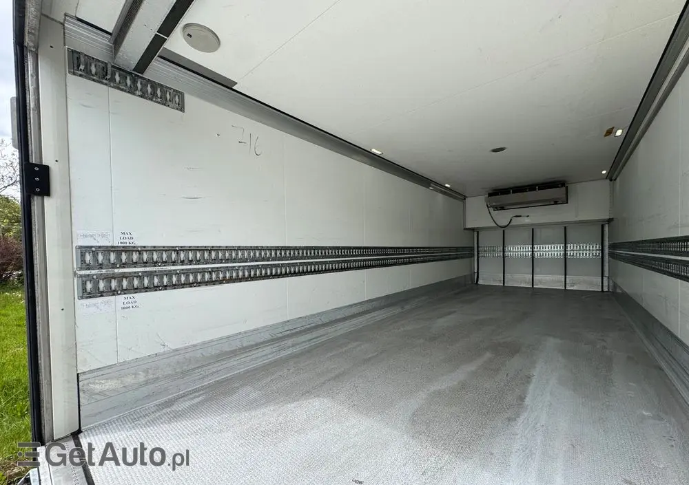 MERCEDES-BENZ ANTOS /1830/E 6/Chłodnia +Winda /18 Palet / Niski Przebieg122 Tys Km! 