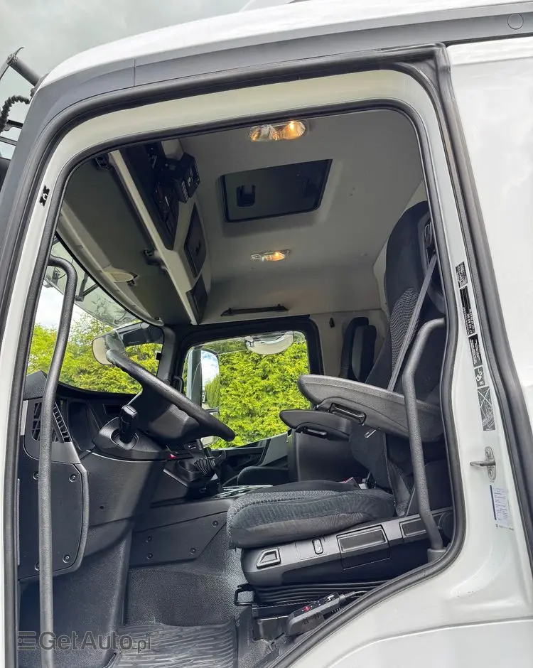 MERCEDES-BENZ ANTOS /1830/E 6/Chłodnia +Winda /18 Palet / Niski Przebieg122 Tys Km! 