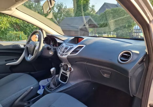 FORD Fiesta 1.25 Trend