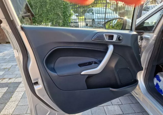 FORD Fiesta 1.25 Trend