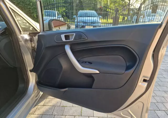 FORD Fiesta 1.25 Trend