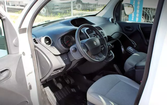 RENAULT Kangoo Maxi Van Furgon L2 