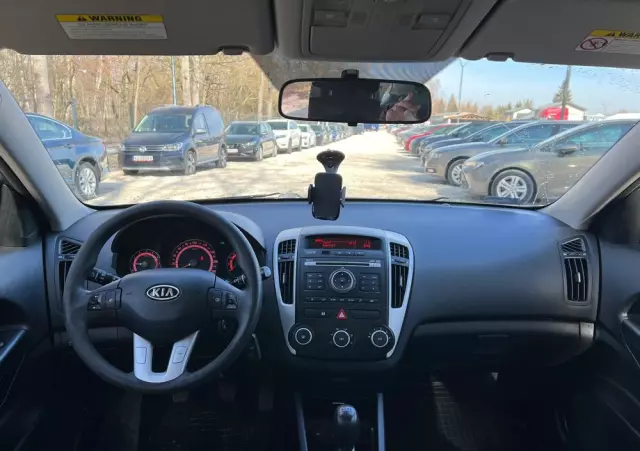 KIA Ceed Cee'd 1.6 M