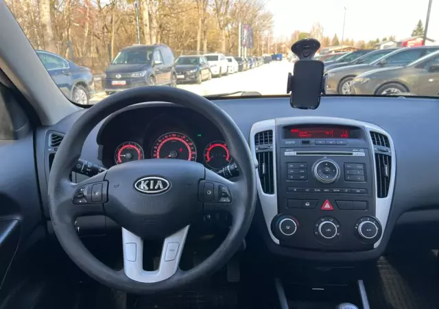 KIA Ceed Cee'd 1.6 M