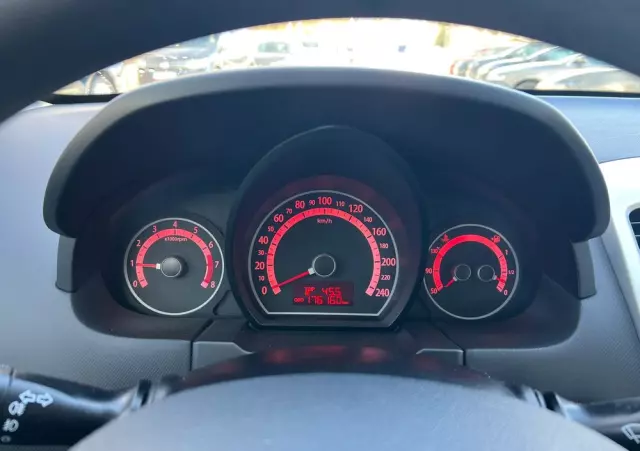 KIA Ceed Cee'd 1.6 M