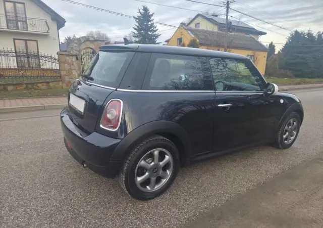 MINI ONE 