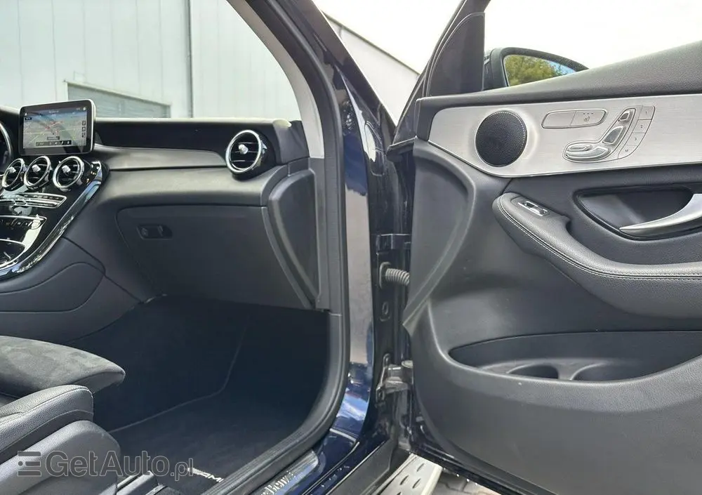 MERCEDES-BENZ GLC 300 d 4-Matic