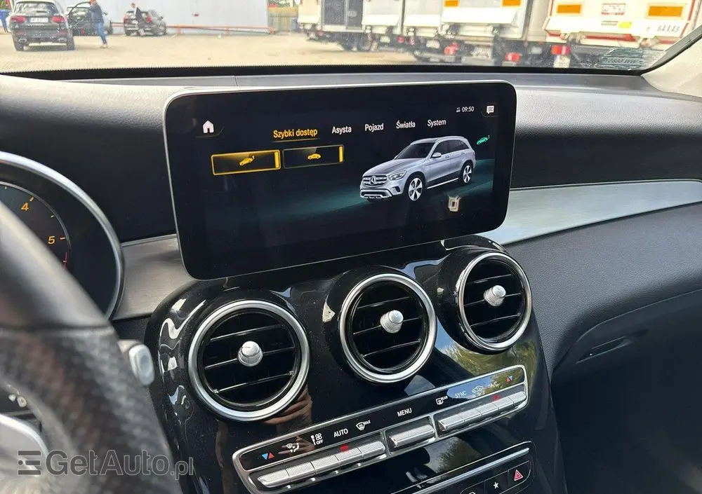 MERCEDES-BENZ GLC 300 d 4-Matic