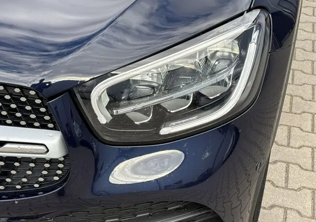 MERCEDES-BENZ GLC 300 d 4-Matic