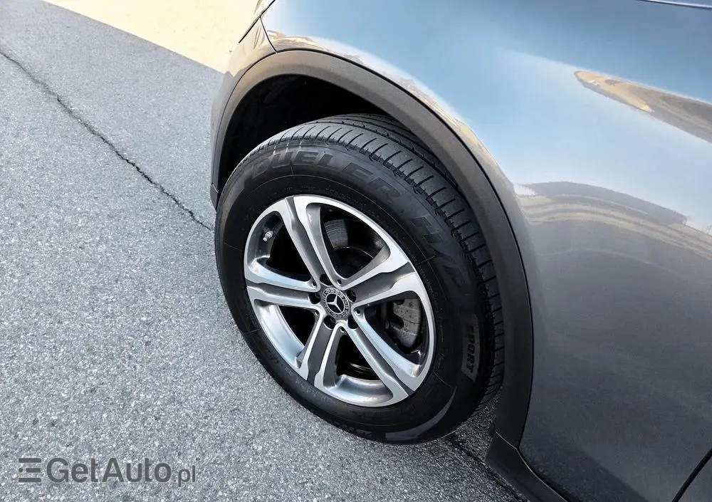 MERCEDES-BENZ GLC 220 d 4Matic 9G-TRONIC