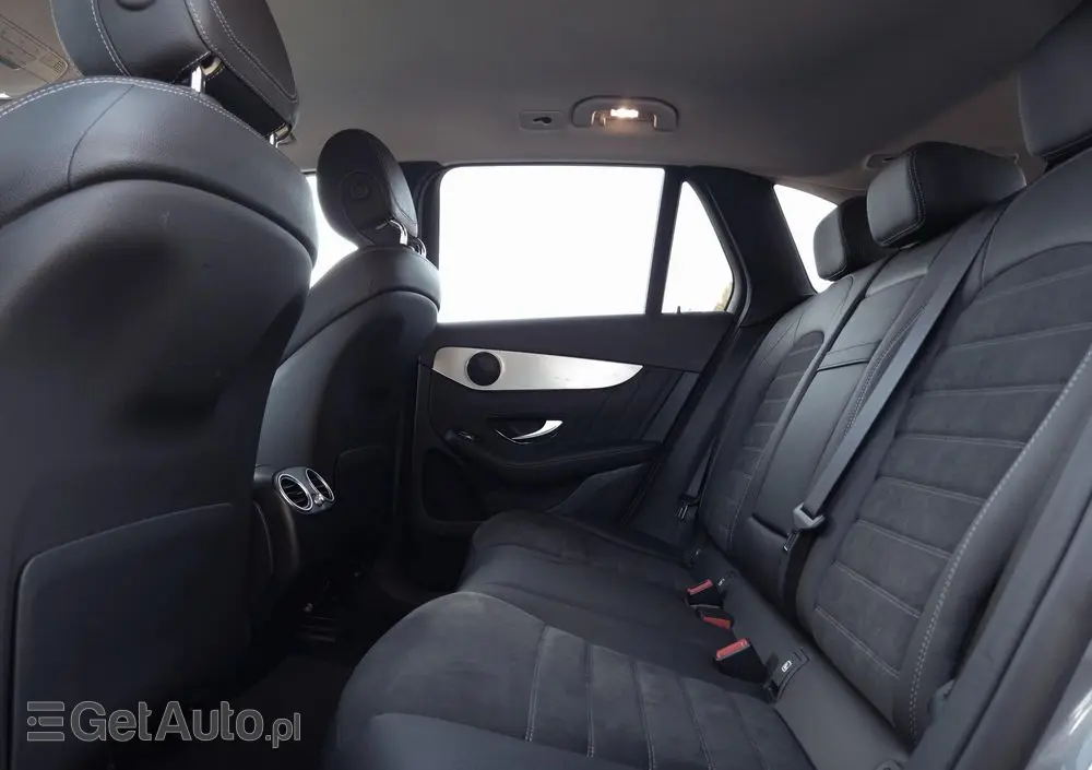 MERCEDES-BENZ GLC 220 d 4Matic 9G-TRONIC