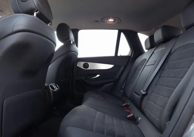 MERCEDES-BENZ GLC 220 d 4Matic 9G-TRONIC