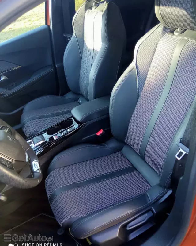 PEUGEOT 2008 1.5 BlueHDi GT Line S&S EAT8