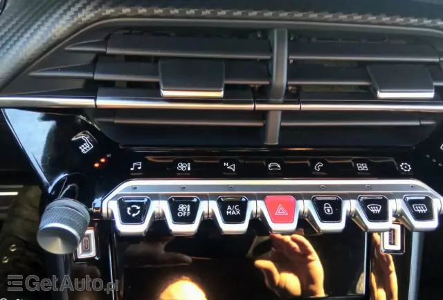 PEUGEOT 2008 1.5 BlueHDi GT Line S&S EAT8