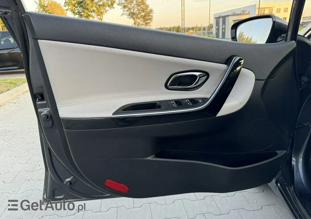 KIA Ceed 1.6 CRDi 136 ISG Platinum Edition