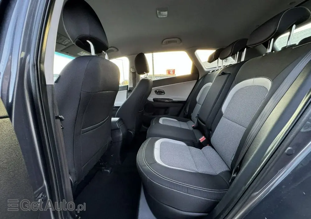 KIA Ceed 1.6 CRDi 136 ISG Platinum Edition