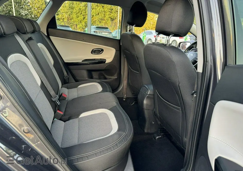 KIA Ceed 1.6 CRDi 136 ISG Platinum Edition