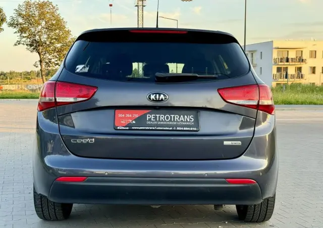 KIA Ceed 1.6 CRDi 136 ISG Platinum Edition