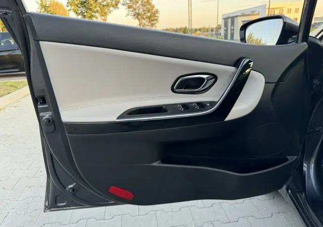 KIA Ceed 1.6 CRDi 136 ISG Platinum Edition