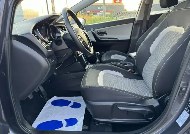 KIA Ceed 1.6 CRDi 136 ISG Platinum Edition