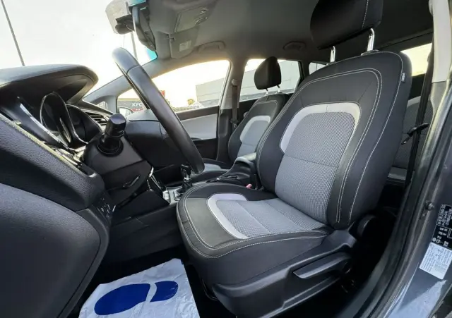 KIA Ceed 1.6 CRDi 136 ISG Platinum Edition