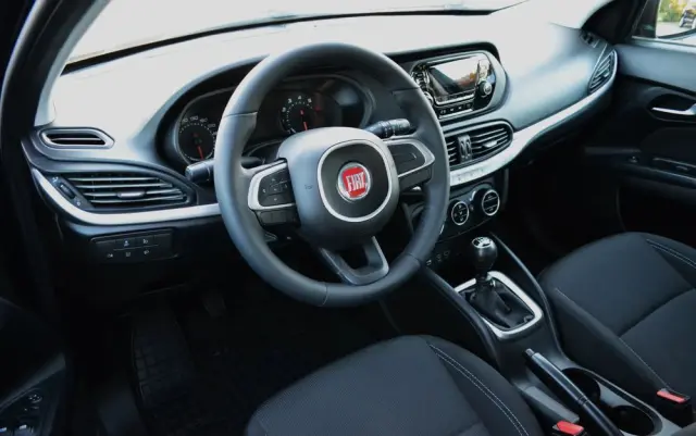 FIAT Tipo 1.4 16v Pop