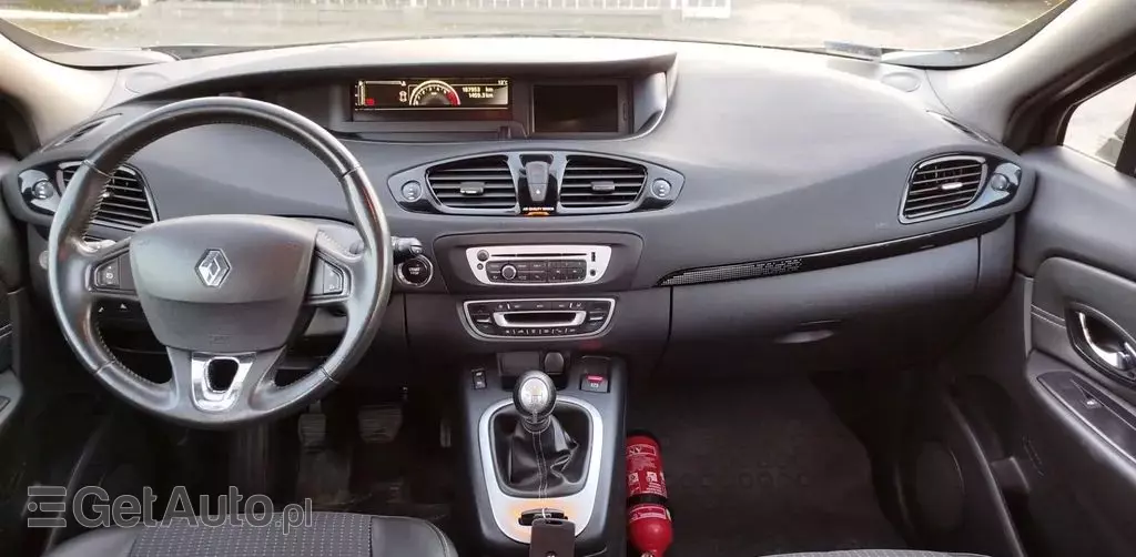 RENAULT Scenic 