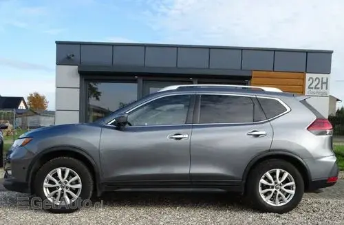 NISSAN Rogue 