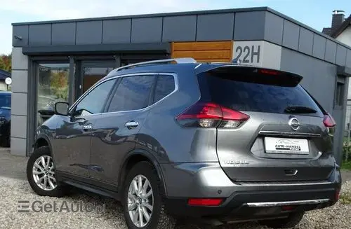 NISSAN Rogue 