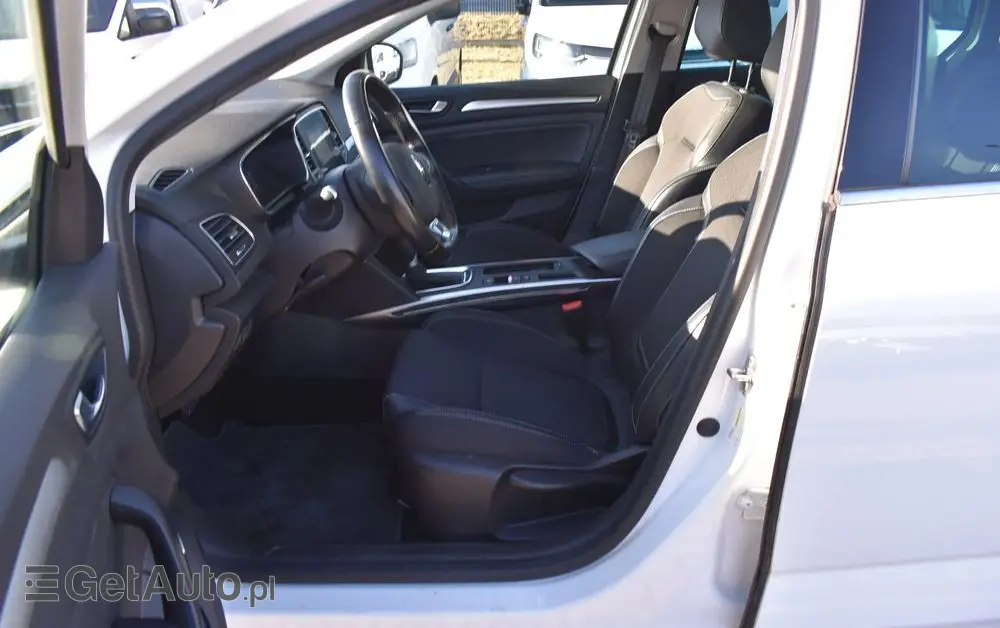 RENAULT Megane Ver-1-5-blue-dci-intens