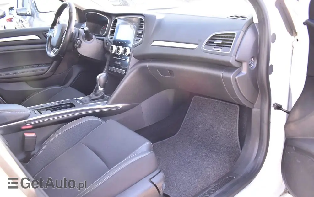 RENAULT Megane Ver-1-5-blue-dci-intens