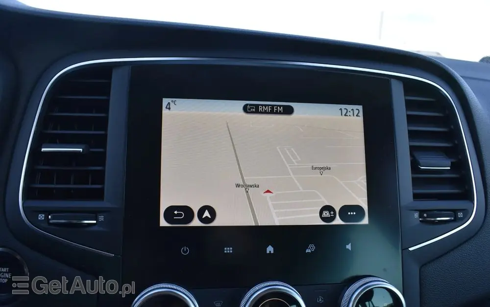 RENAULT Megane Ver-1-5-blue-dci-intens