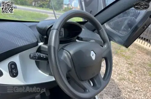 RENAULT Twizy 