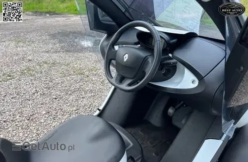 RENAULT Twizy 
